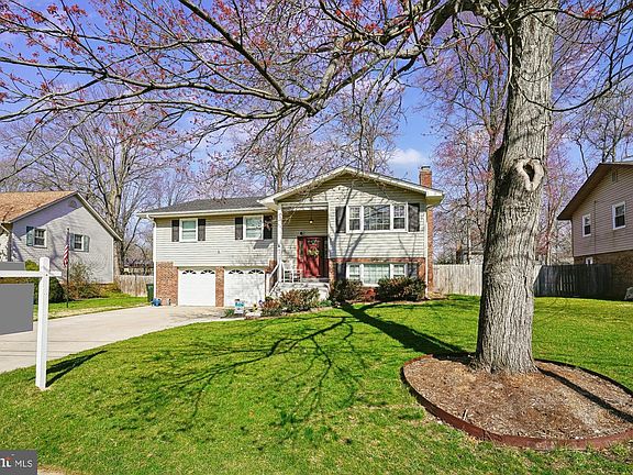 2nd image of 8435 Cherry Valley Ln
