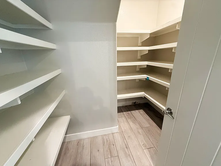 6705 Aliso Valley Way — Photo 11