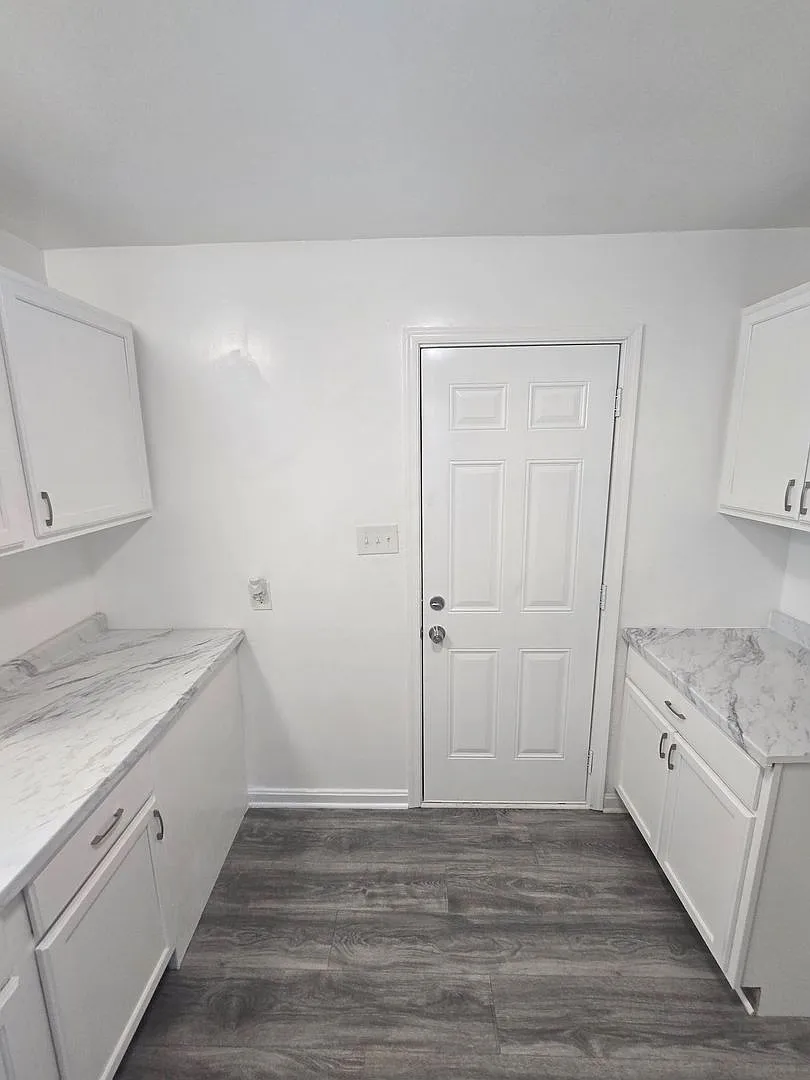 3 bedroom ranch — Photo 2