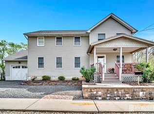15 Parker St, East Brunswick, NJ 08816