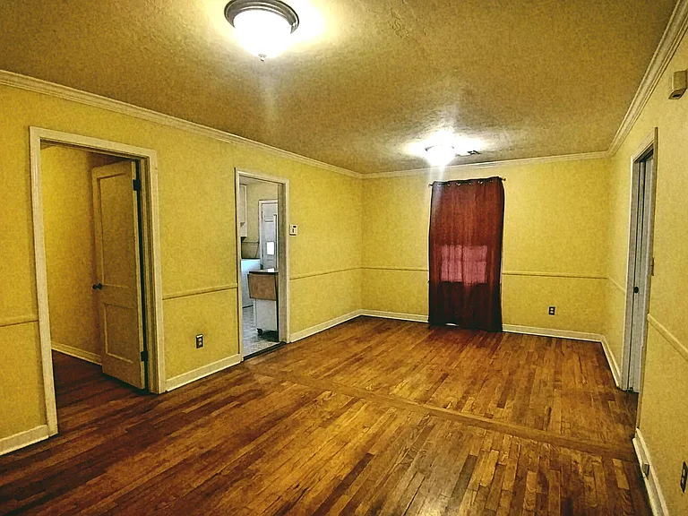 Huge Dining Room without Furniture