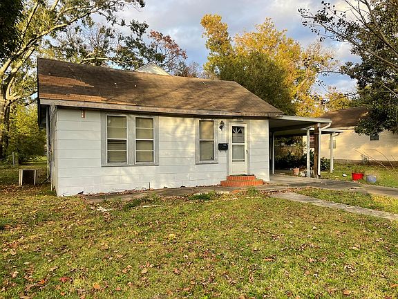 3rd image of 1422 Johnson Ave