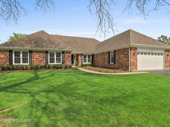 1132 Terre Dr, Libertyville, IL 60048