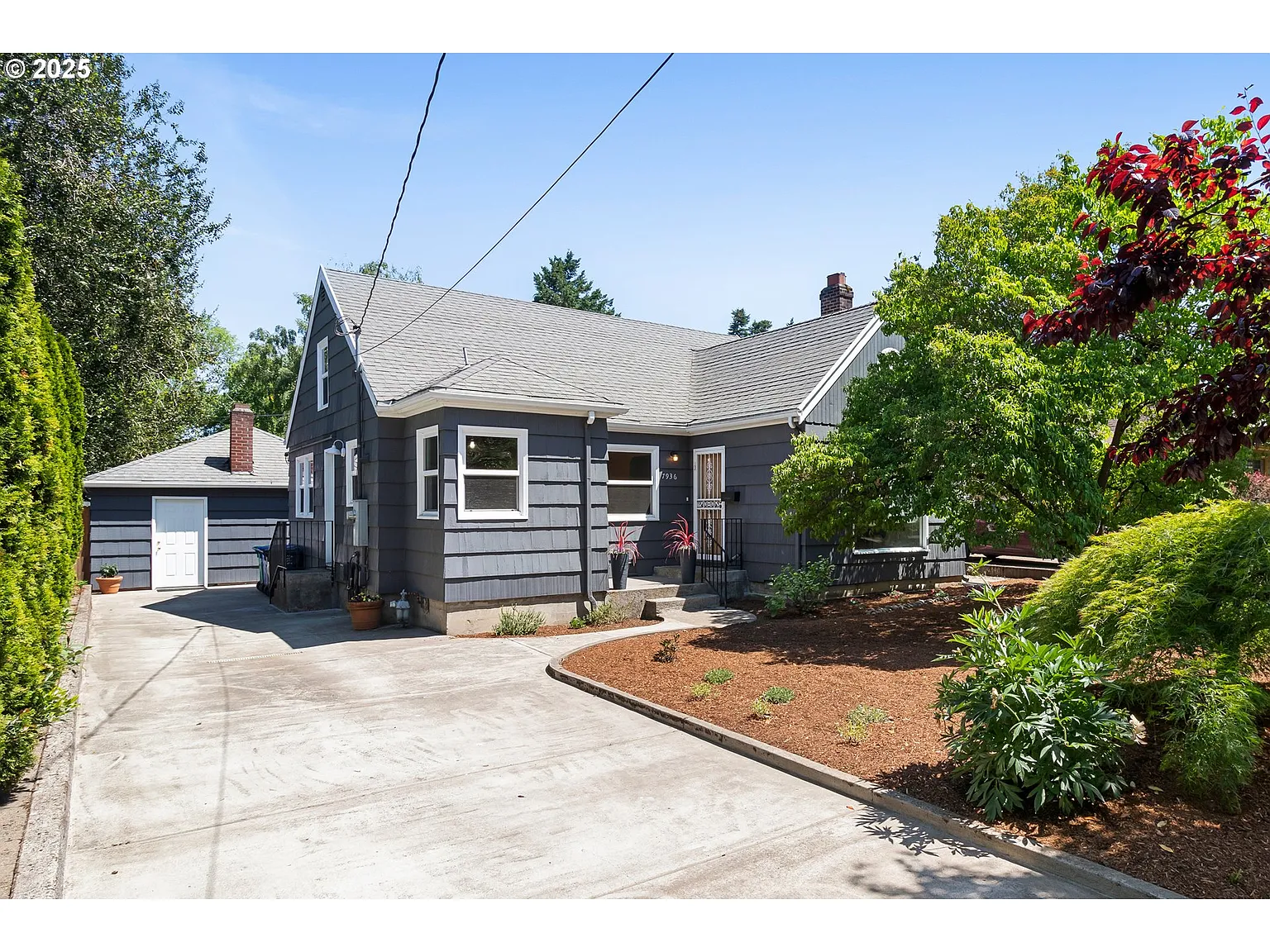 7936 N Chautauqua Blvd photo 1