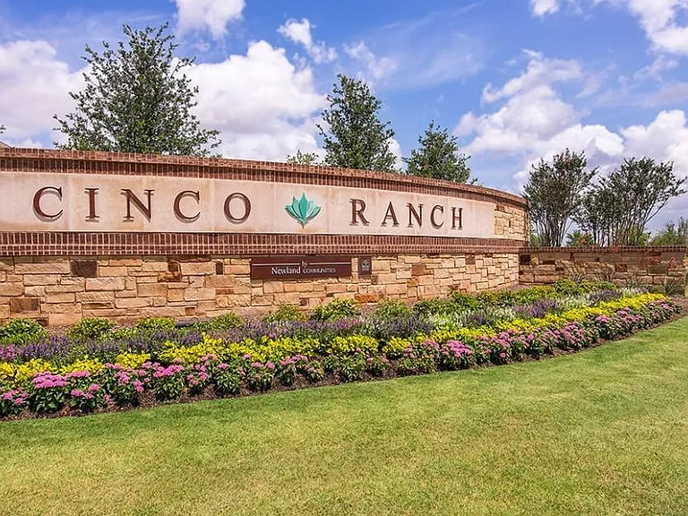 20502 Pioneer Bend Ct — Photo 38