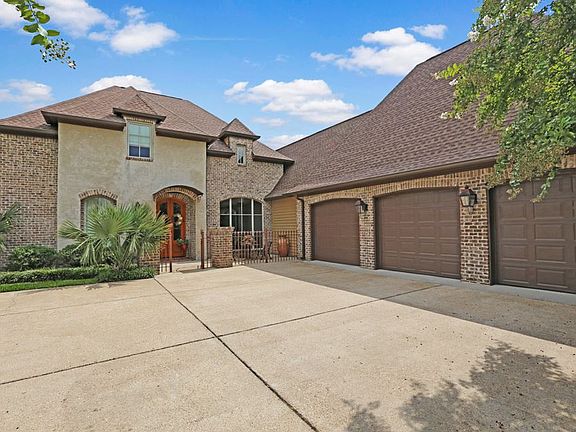 2nd image of 103 Bienville Dr