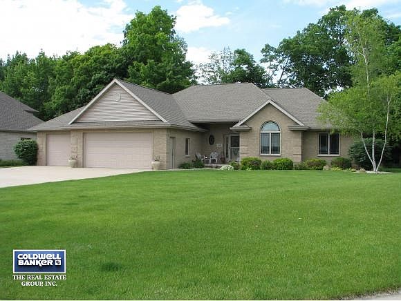 1st image of 115 Parkway Dr