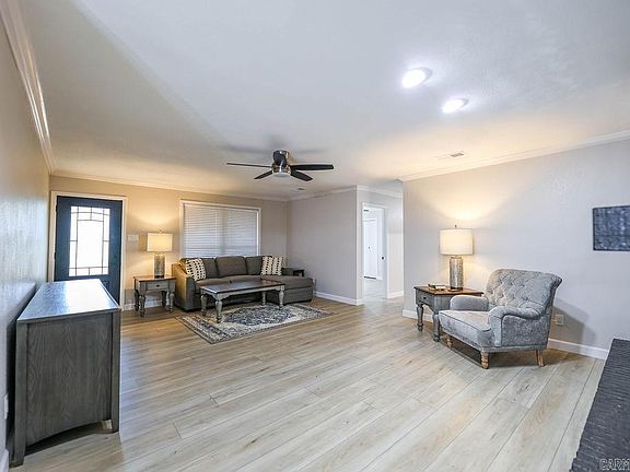 4th image of 1222 Bluebird Hill Dr
