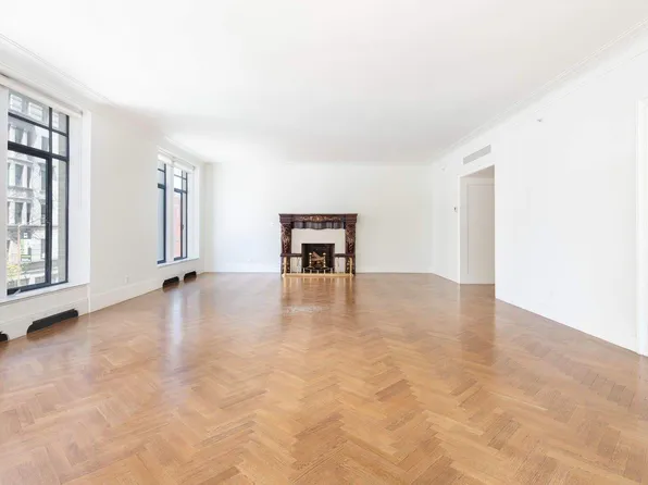 47 East 91st Street image 4 of 16