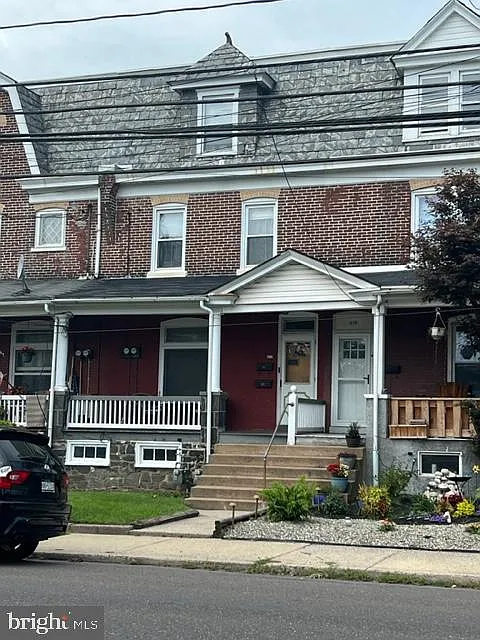 213 Tohickon Ave photo 1