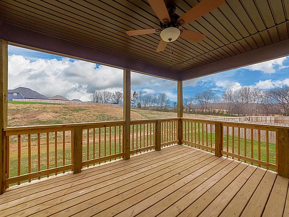 4th image of 329 Farmington Lot 329