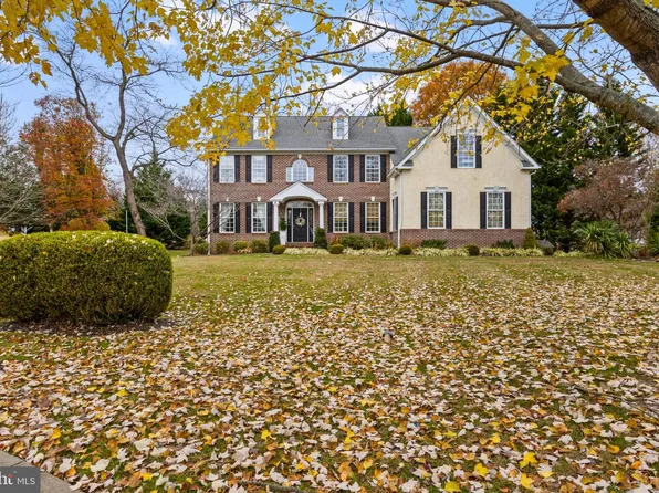 403 Dewey Ln, Wallingford, PA 19086