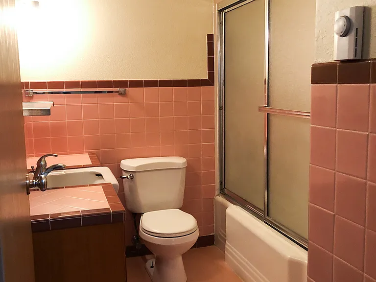 916 NE 70th St #4 — Photo 16