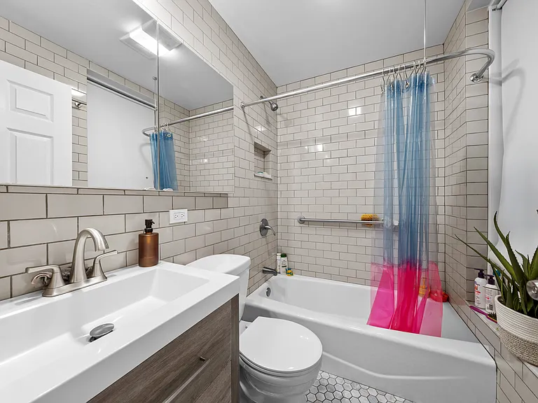 540 9th St #TOP — Photo 7