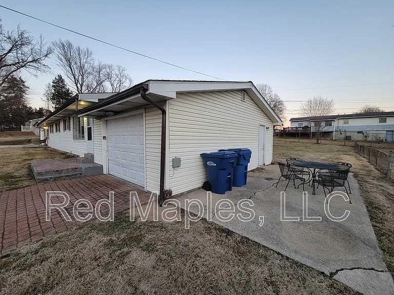 3 Fairview Dr #B — Photo 8