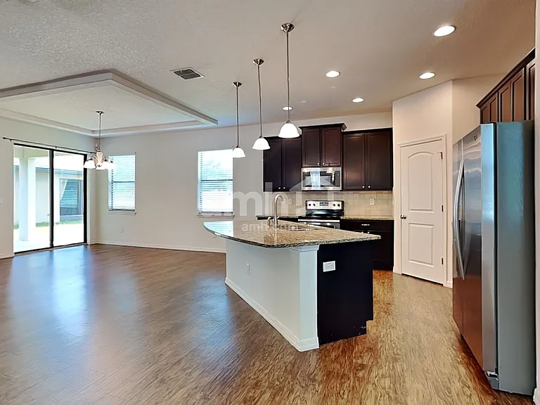 11861 Thicket Wood Dr — Photo 3