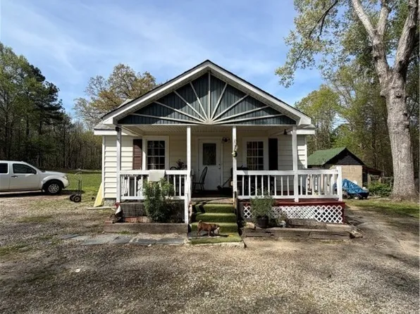 4806 Cox Rd, Wilsons, VA 23894