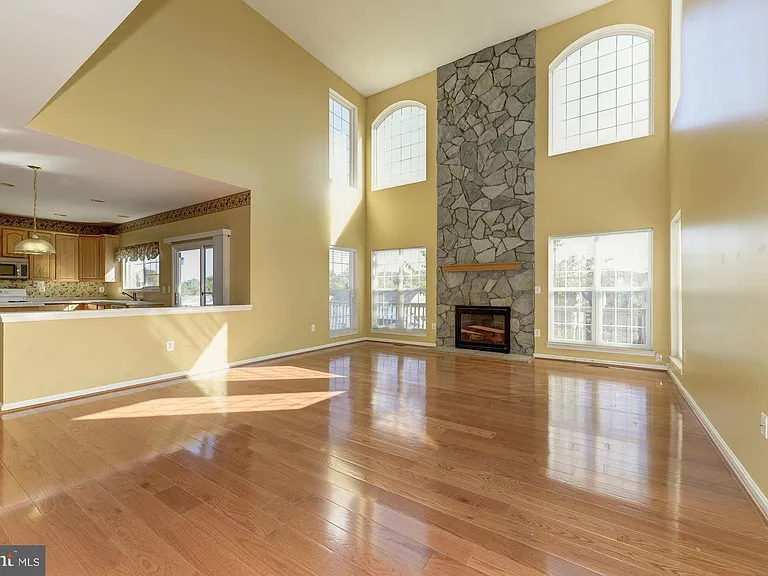 2768 Myrtlewood Dr — Photo 9