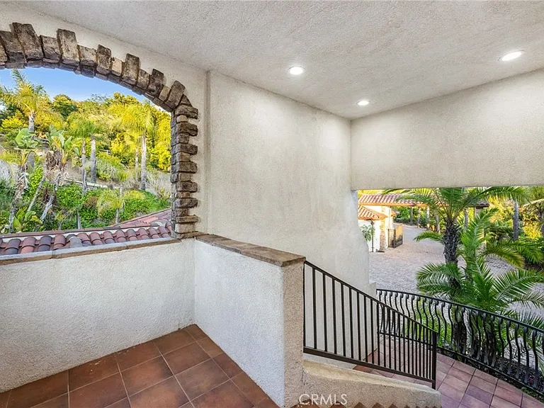 44915 Palladian Ct — Photo 50