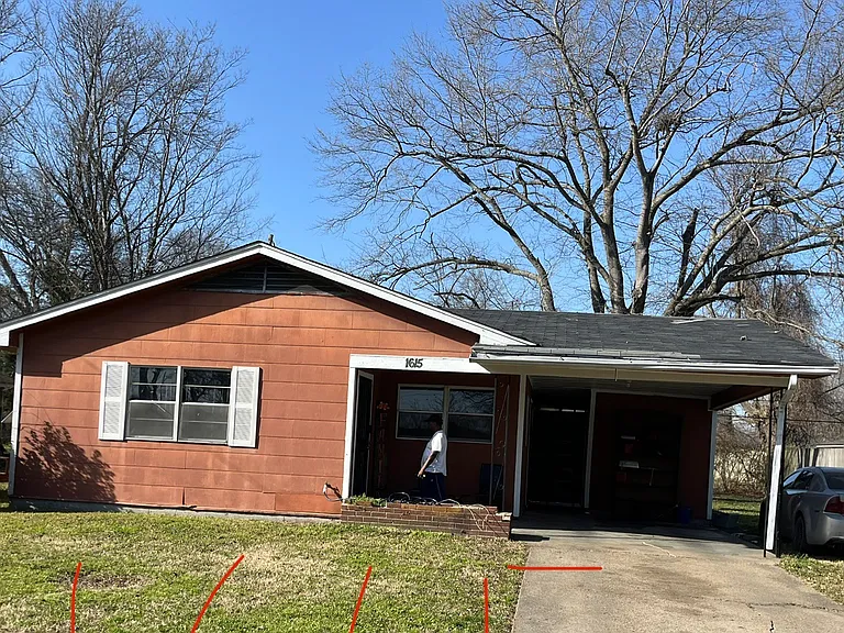 1615 S Lynne Cir — Photo 1