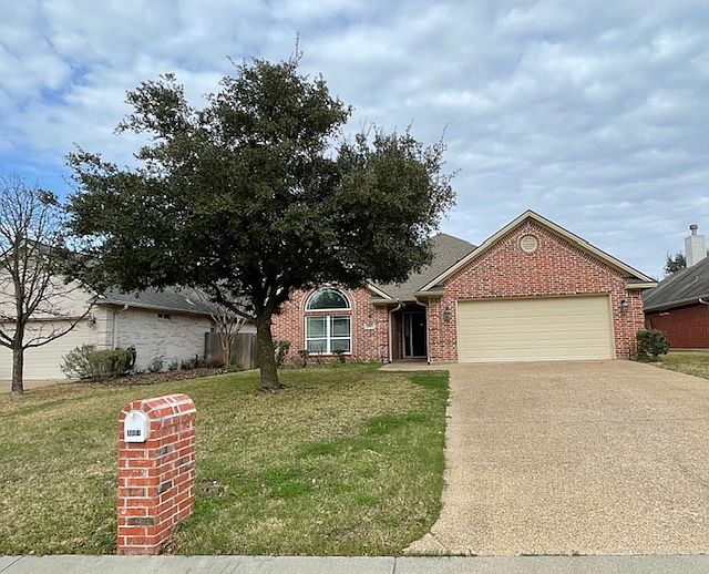 1st image of 3907 Latinne Ln
