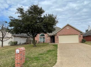 3907 Latinne Ln, College Station, TX 77845