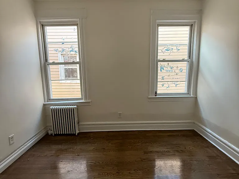 467 S 14th St #2A — Photo 2