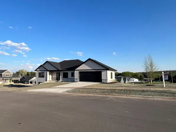 495 Foxfield Court, Oregon, WI 53575