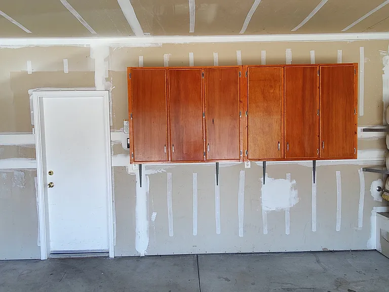 1885 E Turnberry Ave — Photo 29