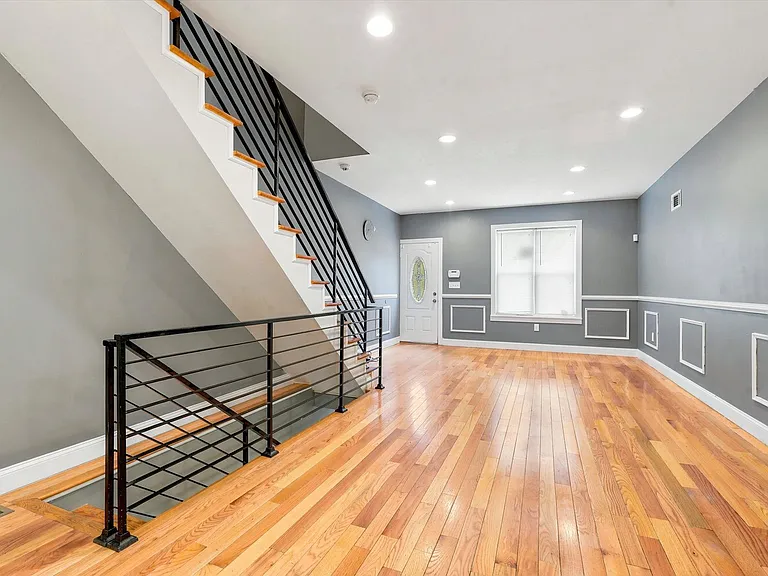 2504 Manton St — Photo 20