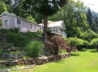 810 Lookout Blvd, Hope, ID 83836