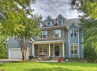 1921 Newberry Ln, Tega Cay, SC 29708