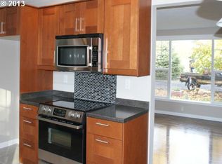 4142 Avalon St, Eugene, OR 97402