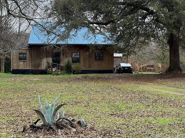 33B Montgomery Rd, Natchez, MS 39120