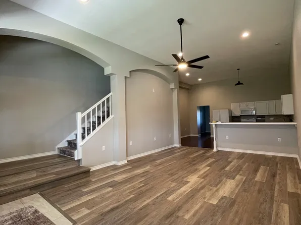 105 County Road 212 #B, Florence, TX 76527