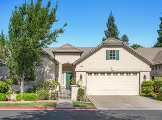 1883 Stonebrook Ln E, Clovis, CA