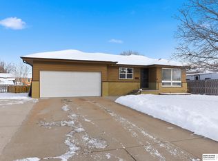 2044 E 2nd St, Fremont, NE 68025