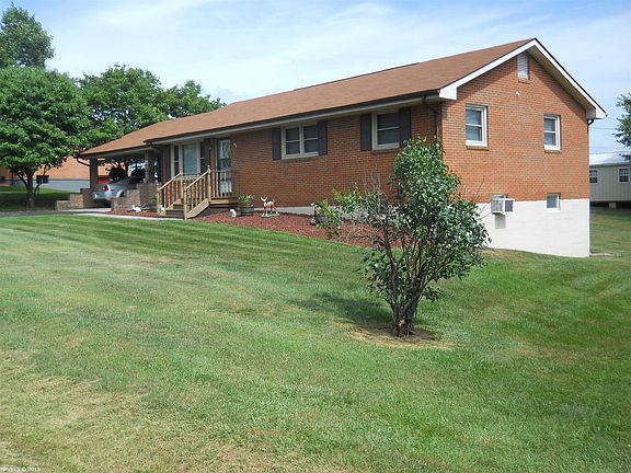 4th image of 5762 Dalton Dr