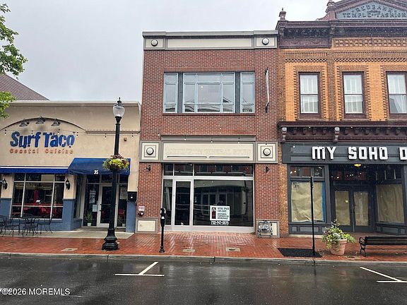 2nd image of 35 Broad St