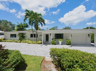 1274 Pine Ct, Naples, FL 34102