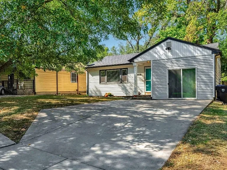 3125 SE Dupont St — Photo 16