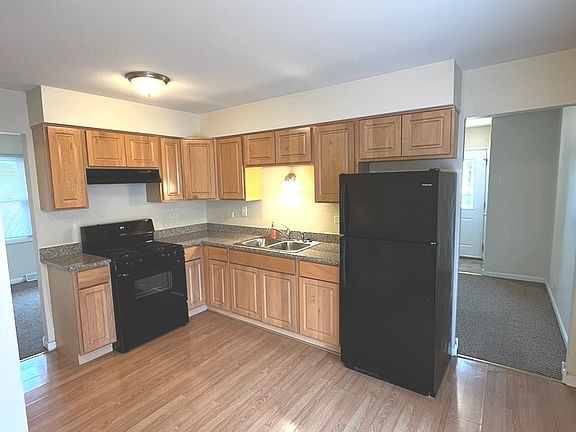 4th image of 18013 Olympia Dr