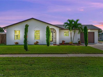 947 Jolly Rd, North Fort Myers, FL, 33903