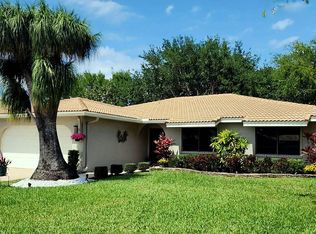 5877 Colony Ct, Boca Raton, FL 33433