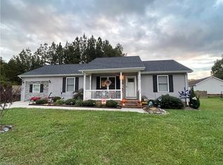 115 Oak St, Stoneville, NC 27048