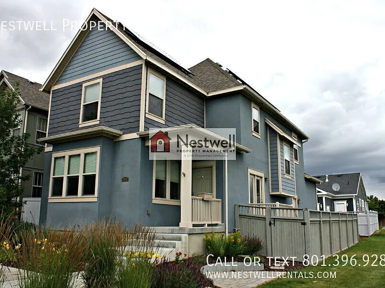 10221 S Clarks Hill Dr — Photo 2
