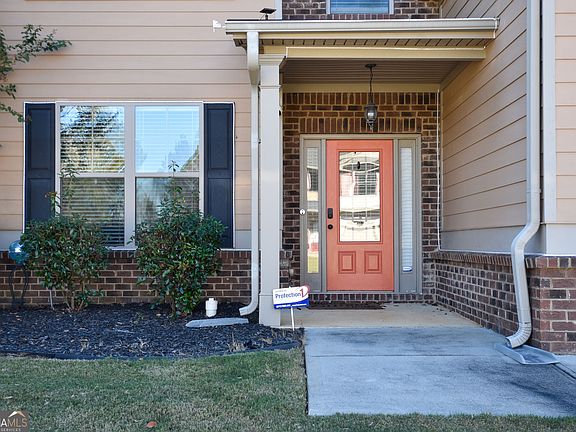 2nd image of 43 Greencove Ct