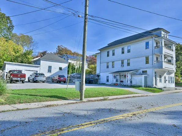 26 Barber Street, Putnam, CT 06260