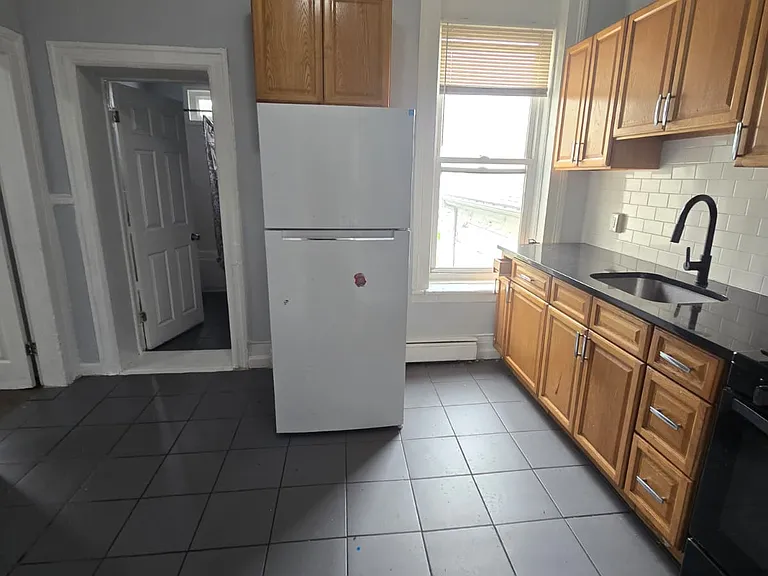 285 Old Bergen Rd #3A — Photo 2