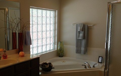 5th image of 280 SW Creekside Ln